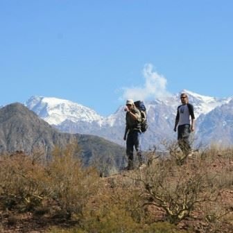 backpackers travel and adventure mendoza