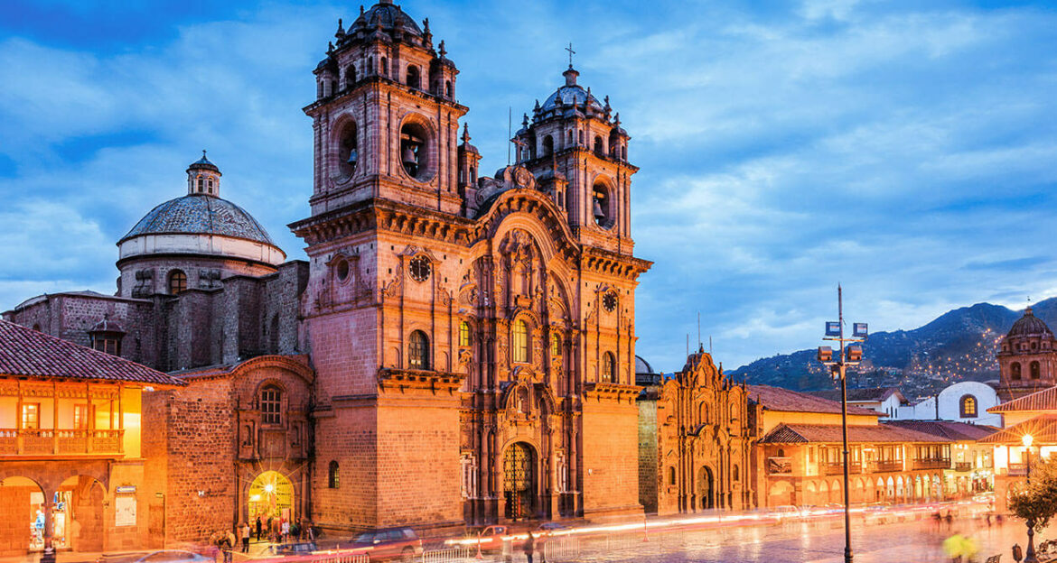 Grand Cathedral in Cusco at dusk