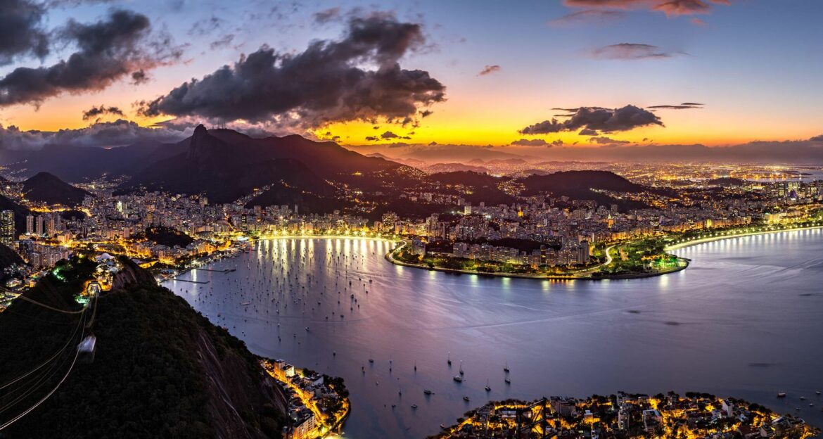 rio de janeiro at sunset